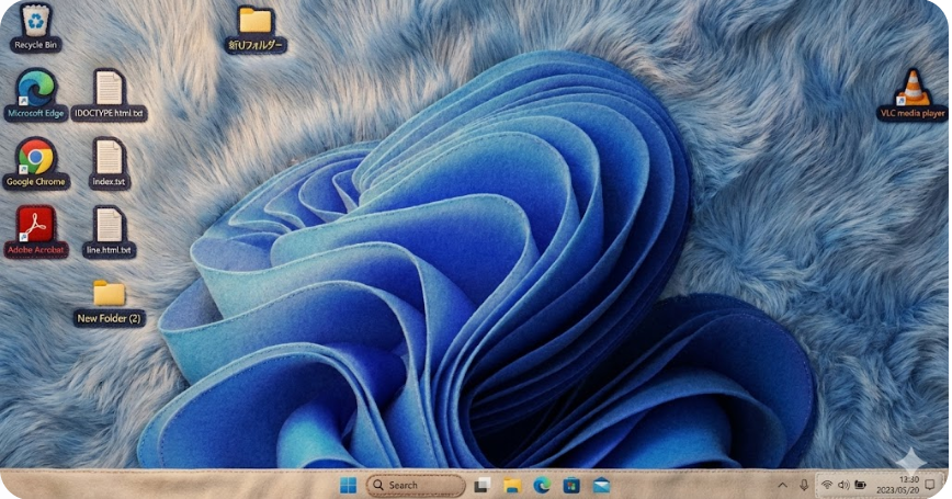 Geminiで加工したWindowsのデスクトップ画面が表示される。